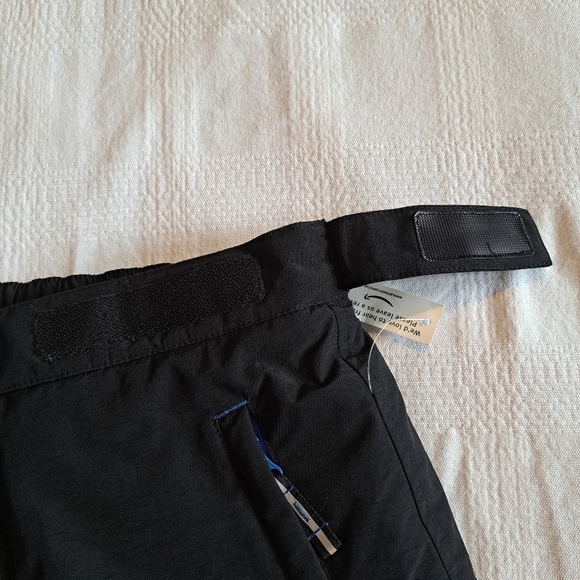 Amazon Essentials boys size Large black snowpants, New - Picture 6 of 9